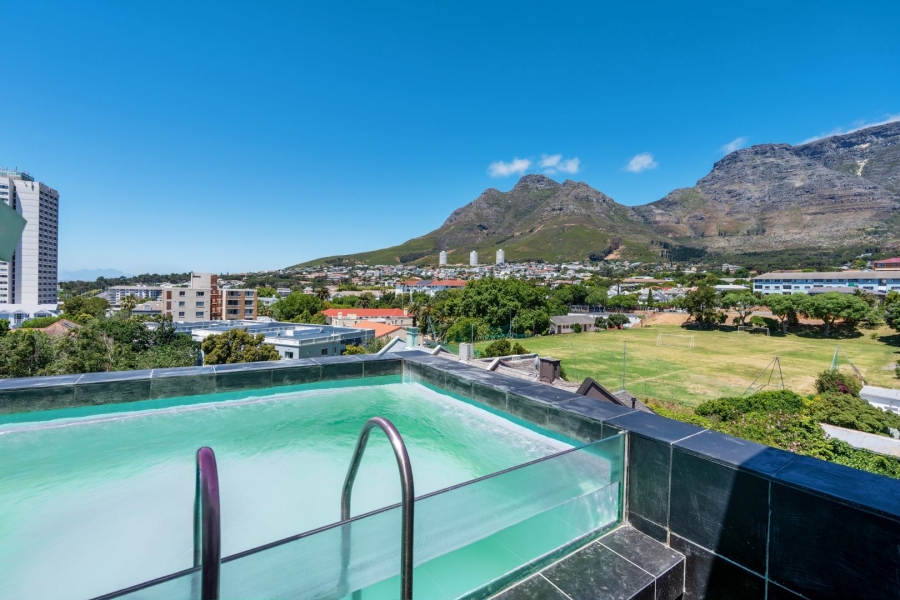 3 Bedroom Property for Sale in Oranjezicht Western Cape